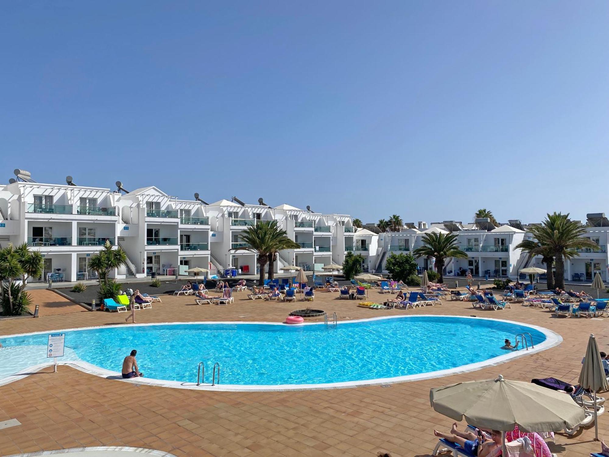 Hotel Plaza Palmeras Puerto del Carmen  Extérieur photo
